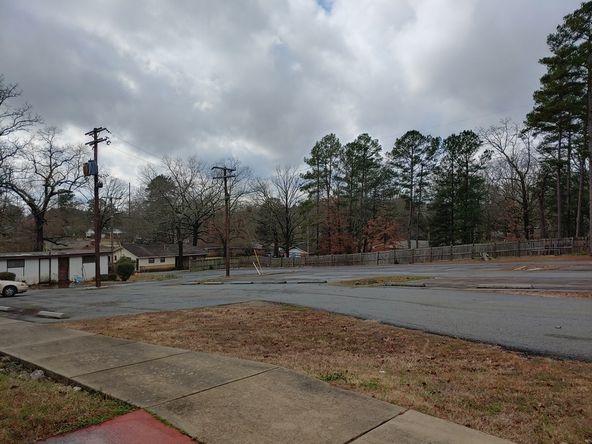 Special Purpose For Sale: 2924 Ware St, Little Rock, AR 72204